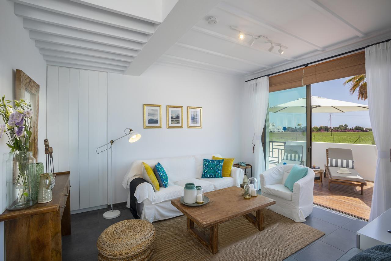 Chris Le Mare Luxury Villa Protaras Exterior photo